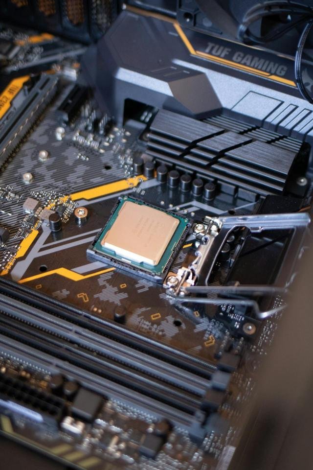 Next-Gen CPUs Unveiled: Performance Boosts and Efficiency Improvements